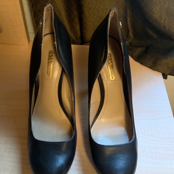 BCBGeneration platform pumps - Picture 2 of 10